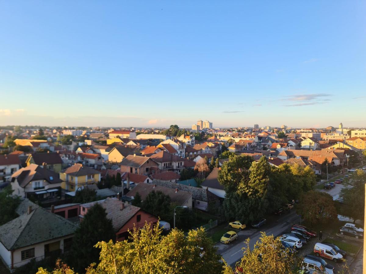 Studio 33 Szabács Kültér fotó