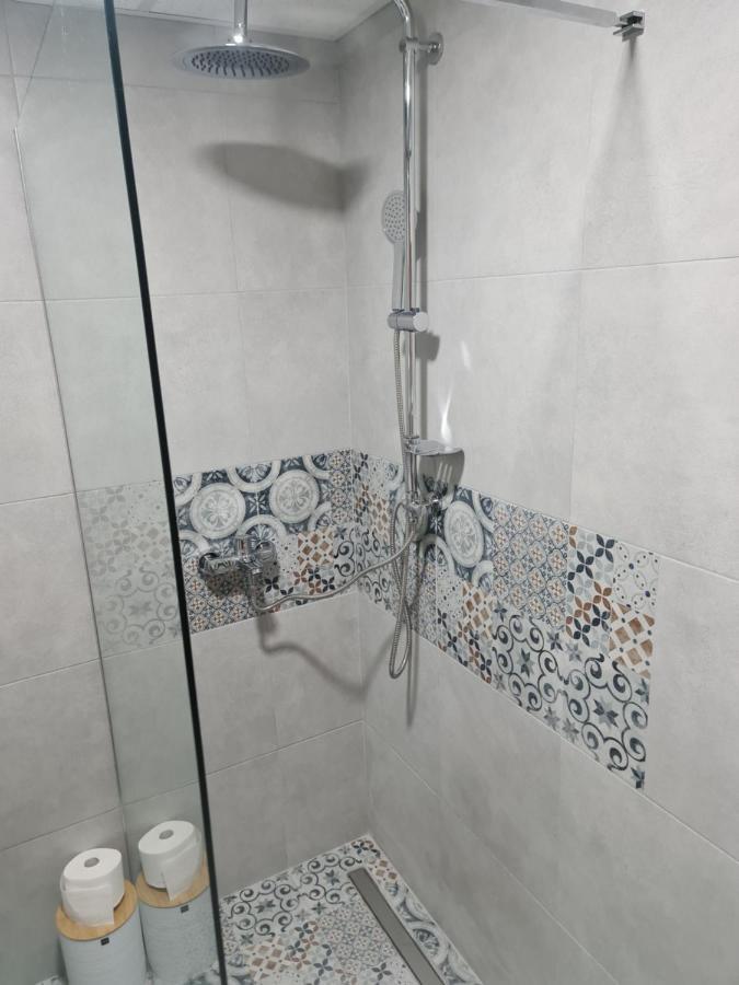 Studio 33 Szabács Kültér fotó